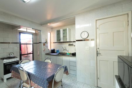 Apartamento para alugar com 135m², 3 quartos e 1 vagaCozinha 