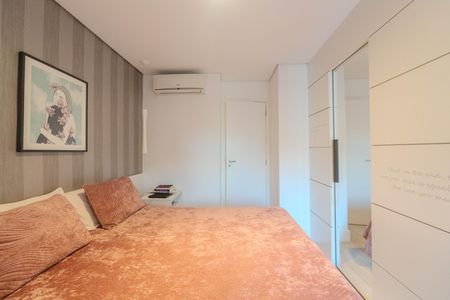Suíte 1 de apartamento à venda com 2 quartos, 53m² em Bela Vista, São Paulo