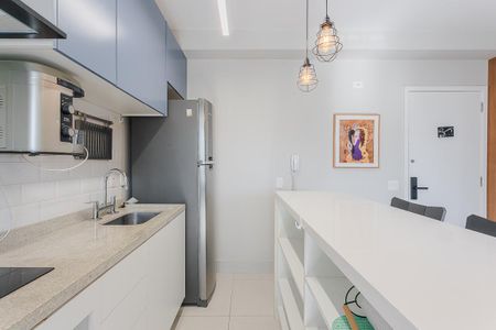 Cozinha de kitnet/studio para alugar com 1 quarto, 33m² em Pinheiros, São Paulo