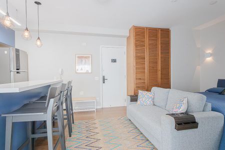 Studio para alugar com 33m², 1 quarto e 1 vaga Studio para alugar com 33m², 1 quarto e 1 vagaQuarto