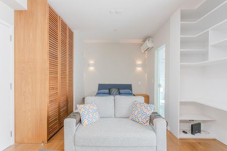 Studio para alugar com 33m², 1 quarto e 1 vaga Studio para alugar com 33m², 1 quarto e 1 vagaQuarto