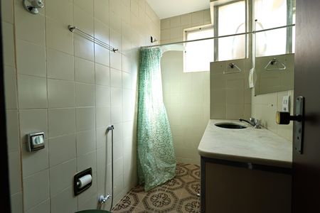 Apartamento à venda com 100m², 3 quartos e 2 vagasBanheiro da Suíte
