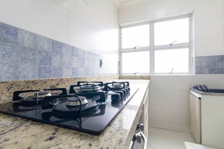 Apartamento para alugar com 68m², 2 quartos e 1 vagaCozinha e Área de Serviço
