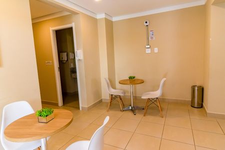 Apartamento para alugar com 32m², 2 quartos e sem vaga Apartamento para alugar com 32m², 2 quartos e sem vagaÁrea Comum