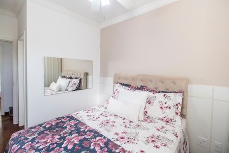Apartamento à venda com 86m², 3 quartos e 2 vagas Apartamento à venda com 86m², 3 quartos e 2 vagasSuíte
