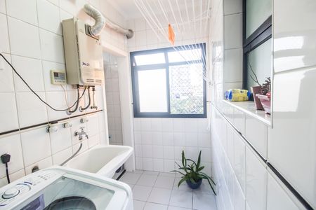 Apartamento à venda com 86m², 3 quartos e 2 vagas Apartamento à venda com 86m², 3 quartos e 2 vagasÁrea de Serviço