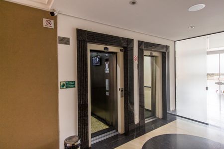 Apartamento à venda com 86m², 3 quartos e 2 vagasHall de entrada