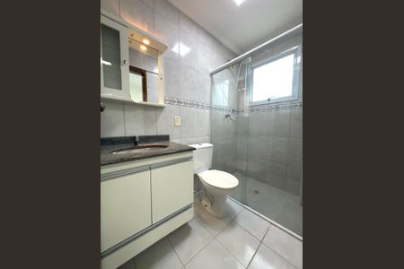 Banheiro de apartamento para alugar com 3 quartos, 173m² em Aviação, Praia Grande