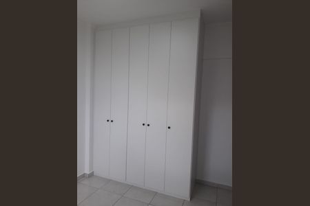 Apartamento para alugar com 173m², 3 quartos e 2 vagas Apartamento para alugar com 173m², 3 quartos e 2 vagasQuarto