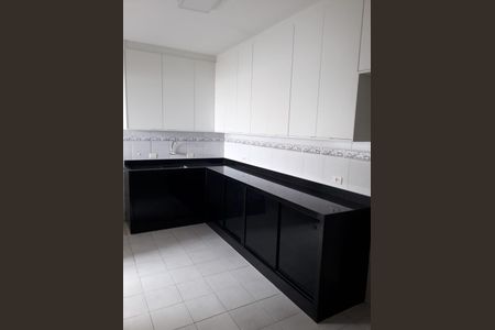 Apartamento para alugar com 173m², 3 quartos e 2 vagas Apartamento para alugar com 173m², 3 quartos e 2 vagasCozinha