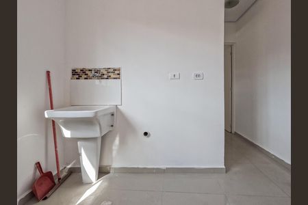 Cozinha e Área de Serviço de casa para alugar com 2 quartos, 90m² em Jaguará, São Paulo