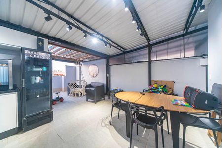 Apartamento à venda com 80m², 2 quartos e 1 vaga Apartamento à venda com 80m², 2 quartos e 1 vagaCobertura e Área Gourmet