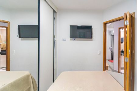 Apartamento à venda com 80m², 2 quartos e 1 vaga Apartamento à venda com 80m², 2 quartos e 1 vagaQuarto 2