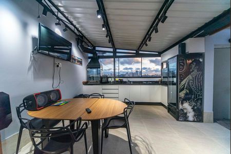 Apartamento à venda com 80m², 2 quartos e 1 vaga Apartamento à venda com 80m², 2 quartos e 1 vagaCobertura e Área Gourmet