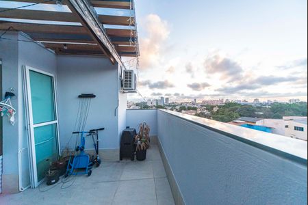 Apartamento à venda com 80m², 2 quartos e 1 vaga Apartamento à venda com 80m², 2 quartos e 1 vagaVaranda da Cobertura e Área Gourmet