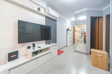 Apartamento à venda com 80m², 2 quartos e 1 vaga Apartamento à venda com 80m², 2 quartos e 1 vagaSala