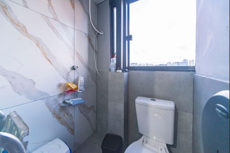 Apartamento à venda com 80m², 2 quartos e 1 vaga Apartamento à venda com 80m², 2 quartos e 1 vagaBanheiro da Cobertura