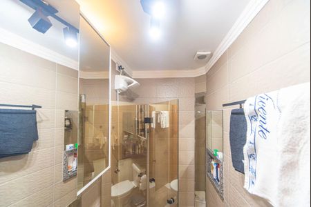 Apartamento à venda com 80m², 2 quartos e 1 vaga Apartamento à venda com 80m², 2 quartos e 1 vagaBanheiro