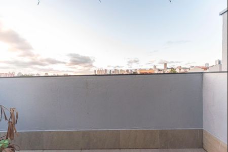 Apartamento à venda com 80m², 2 quartos e 1 vaga Apartamento à venda com 80m², 2 quartos e 1 vagaVaranda da Cobertura e Área Gourmet