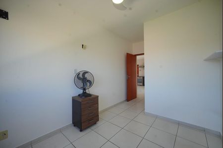 Quarto 2 de apartamento para alugar com 2 quartos, 55m² em Serraria, São José