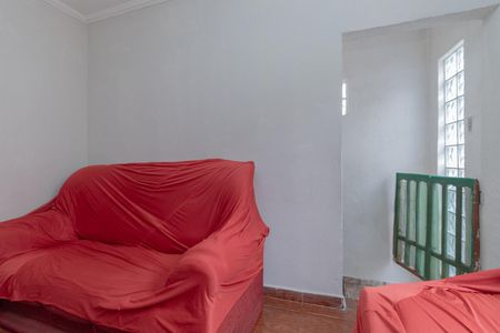 Sala de casa à venda com 4 quartos, 125m² em Jardim Santa Teresinha, São Paulo