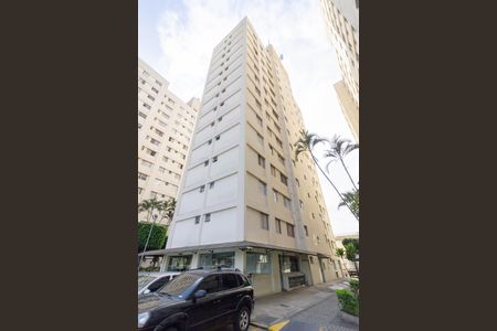 Apartamento para alugar com 52m², 2 quartos e 1 vaga Apartamento para alugar com 52m², 2 quartos e 1 vagaFachada Bloco