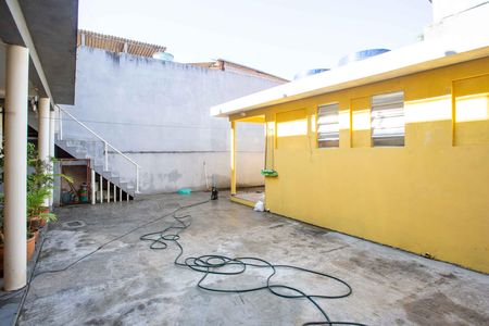 Quintal de casa para alugar com 3 quartos, 96m² em Jardim Luso, São Paulo
