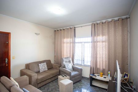 Casa para alugar com 3 quartos, 96m² em Jardim Luso, São Paulo