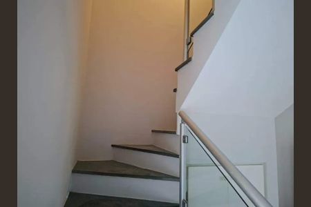 Sala de casa de condomínio para alugar com 3 quartos, 120m² em Jardim Bom Retiro, Campinas