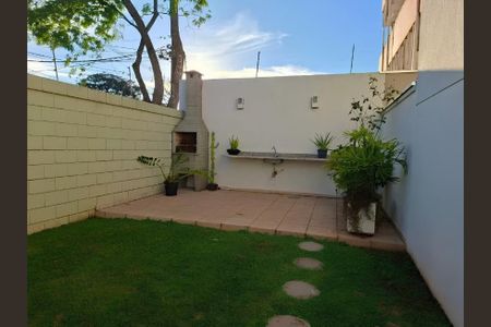 Casa de condomínio para alugar com 120m², 3 quartos e 2 vagas Casa de condomínio para alugar com 120m², 3 quartos e 2 vagasÁrea externa