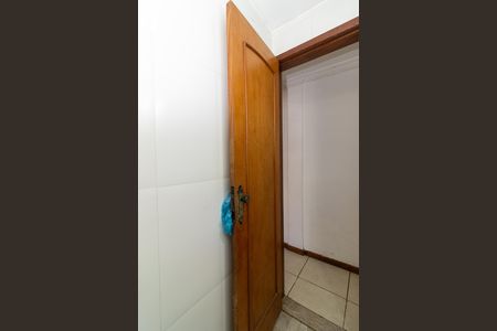 Apartamento à venda com 50m², 2 quartos e 1 vaga Apartamento à venda com 50m², 2 quartos e 1 vagaBanheiro