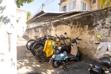 Apartamento à venda com 50m², 2 quartos e 1 vaga Apartamento à venda com 50m², 2 quartos e 1 vagaBicicletário