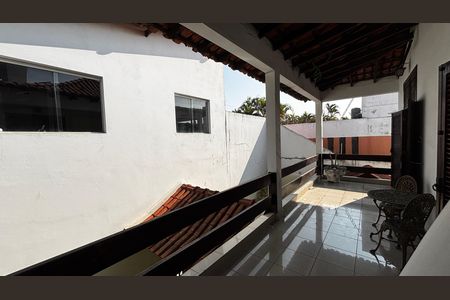 Casa para alugar com 580m², 4 quartos e 30 vagas Casa para alugar com 580m², 4 quartos e 30 vagasVaranda da Suíte 1