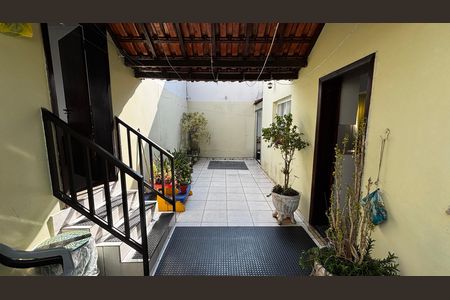 Casa para alugar com 580m², 4 quartos e 30 vagas Casa para alugar com 580m², 4 quartos e 30 vagasQuintal