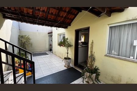 Casa para alugar com 580m², 4 quartos e 30 vagas Casa para alugar com 580m², 4 quartos e 30 vagasQuintal