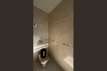Casa para alugar com 580m², 4 quartos e 30 vagas Casa para alugar com 580m², 4 quartos e 30 vagasLavabo 2
