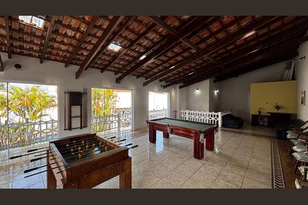 Casa para alugar com 580m², 4 quartos e 30 vagas Casa para alugar com 580m², 4 quartos e 30 vagasÁrea comum