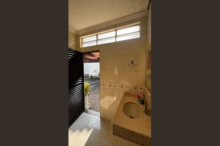 Casa para alugar com 580m², 4 quartos e 30 vagas Casa para alugar com 580m², 4 quartos e 30 vagasLavabo 2