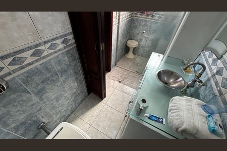 Casa para alugar com 580m², 4 quartos e 30 vagas Casa para alugar com 580m², 4 quartos e 30 vagasBanheiro da Suíte 2