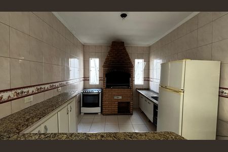 Casa para alugar com 580m², 4 quartos e 30 vagas Casa para alugar com 580m², 4 quartos e 30 vagasÁrea comum