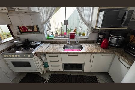 Casa para alugar com 580m², 4 quartos e 30 vagas Casa para alugar com 580m², 4 quartos e 30 vagasCopa/Cozinha