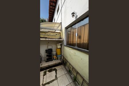 Casa para alugar com 580m², 4 quartos e 30 vagas Casa para alugar com 580m², 4 quartos e 30 vagasÁrea de Serviço