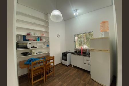 Cozinha de casa para alugar com 2 quartos, 130m² em Chácara do Remanso, Cotia