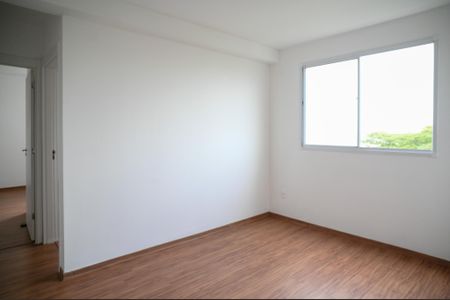 Sala de apartamento para alugar com 2 quartos, 43m² em Jardim Maria Estela, São Paulo