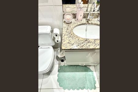 Apartamento à venda com 55m², 3 quartos e 1 vaga Apartamento à venda com 55m², 3 quartos e 1 vagaBanheiro