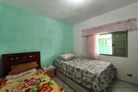 Casa à venda com 250m², 2 quartos e 3 vagas Casa à venda com 250m², 2 quartos e 3 vagasQuarto 1