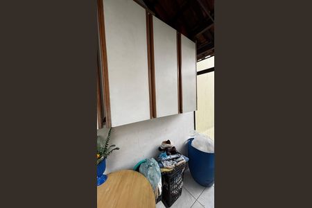 Quintal - Area de Serviço de casa à venda com 4 quartos, 580m² em Vila Homero Thon, Santo André