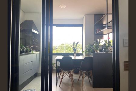 Apartamento à venda com 86m², 2 quartos e 2 vagas Apartamento à venda com 86m², 2 quartos e 2 vagasCozinha