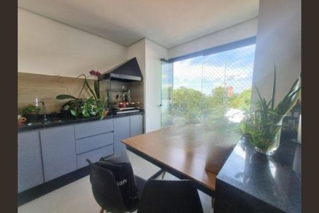 Apartamento à venda com 86m², 2 quartos e 2 vagas Apartamento à venda com 86m², 2 quartos e 2 vagasCozinha