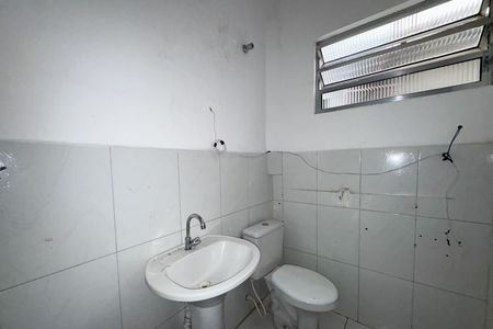 Casa para alugar com 200m², 3 quartos e 3 vagas Casa para alugar com 200m², 3 quartos e 3 vagasBanheiro Social